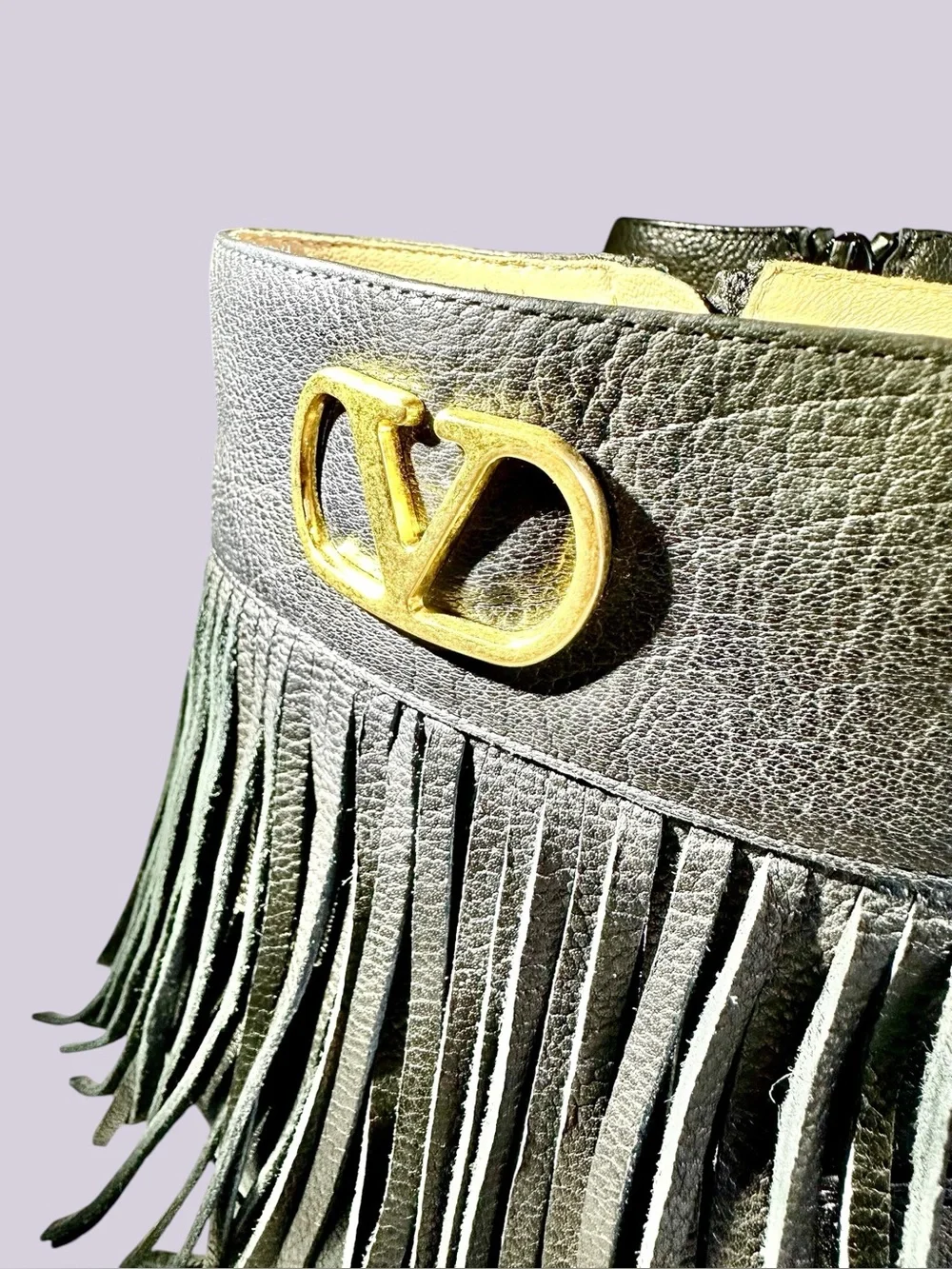 Valentino Garavani Men’s Logo Embellished Fringed Leather Chelsea Boots